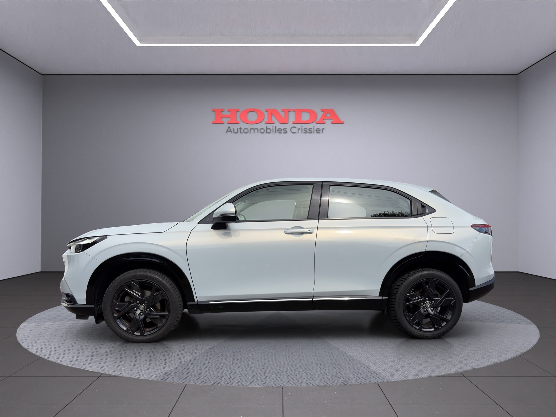 HONDA HR-V 1.5 i-MMD Advance-showroom-element-3