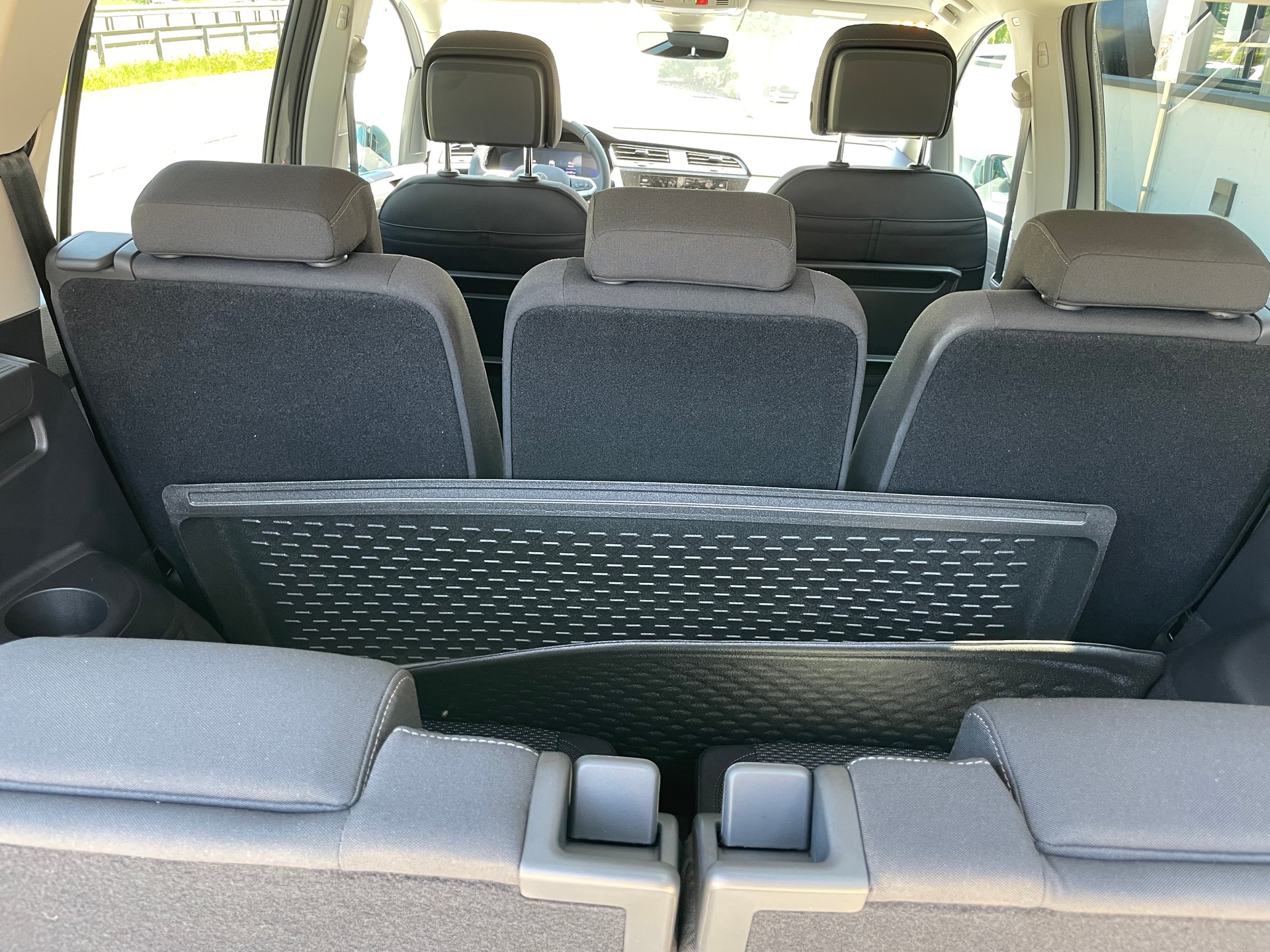 VW Touran 1.5 TSI EVO Comfortline DSG - 7 Sitzer, AHK-image-9