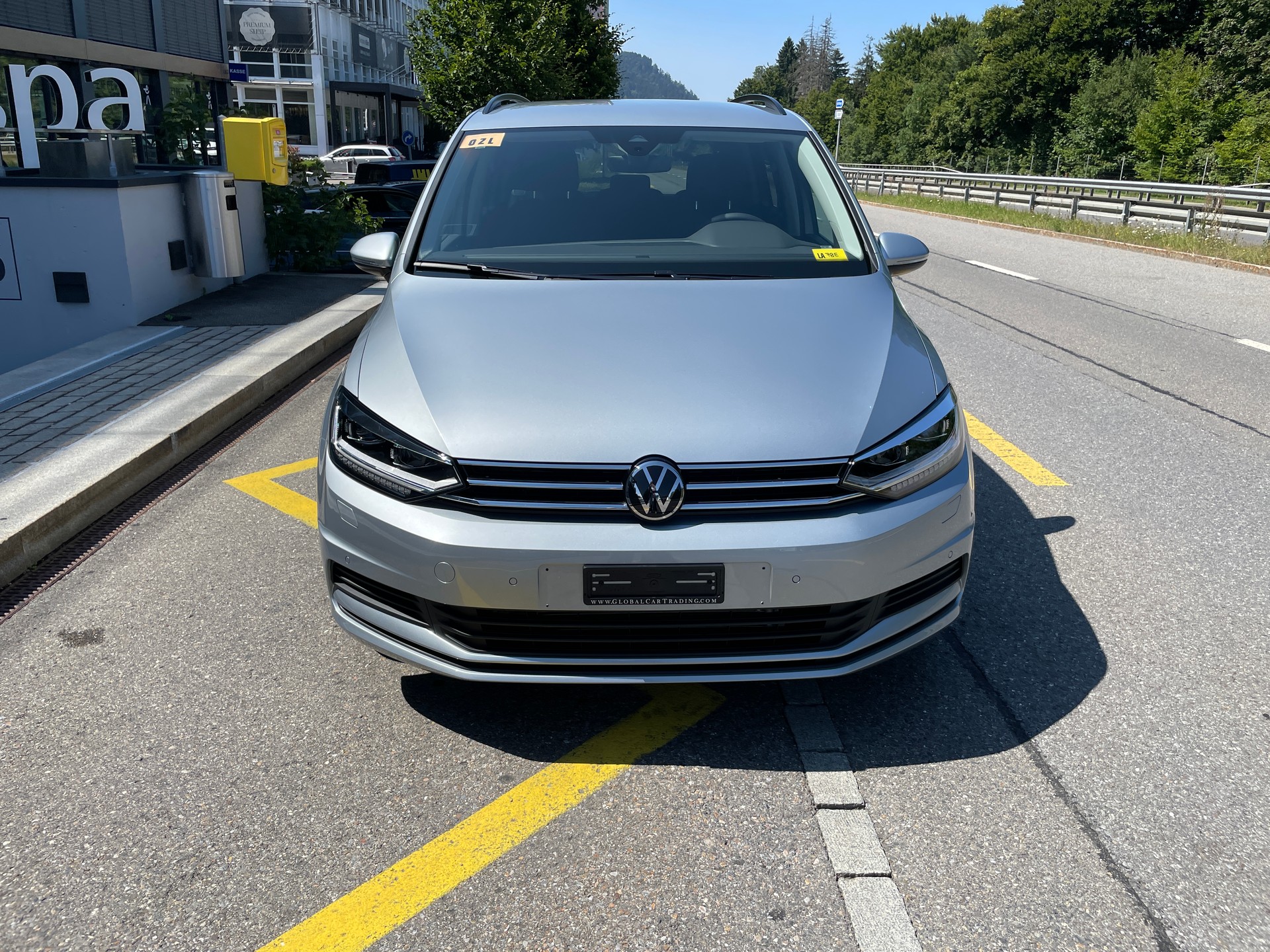 VW Touran 1.5 TSI EVO Comfortline DSG - 7 Sitzer, AHK-showroom-element-1