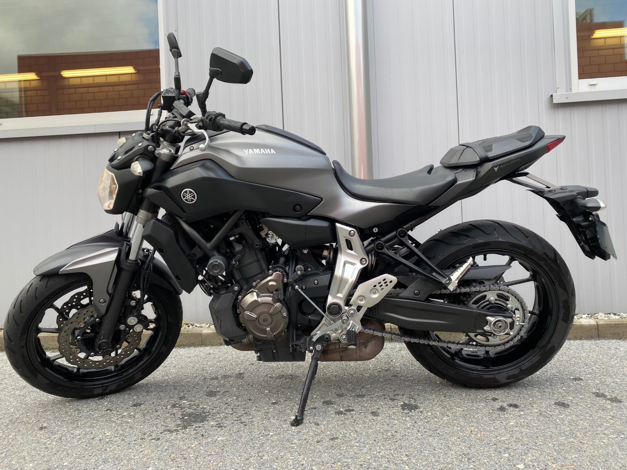 YAMAHA MT-07-image-3