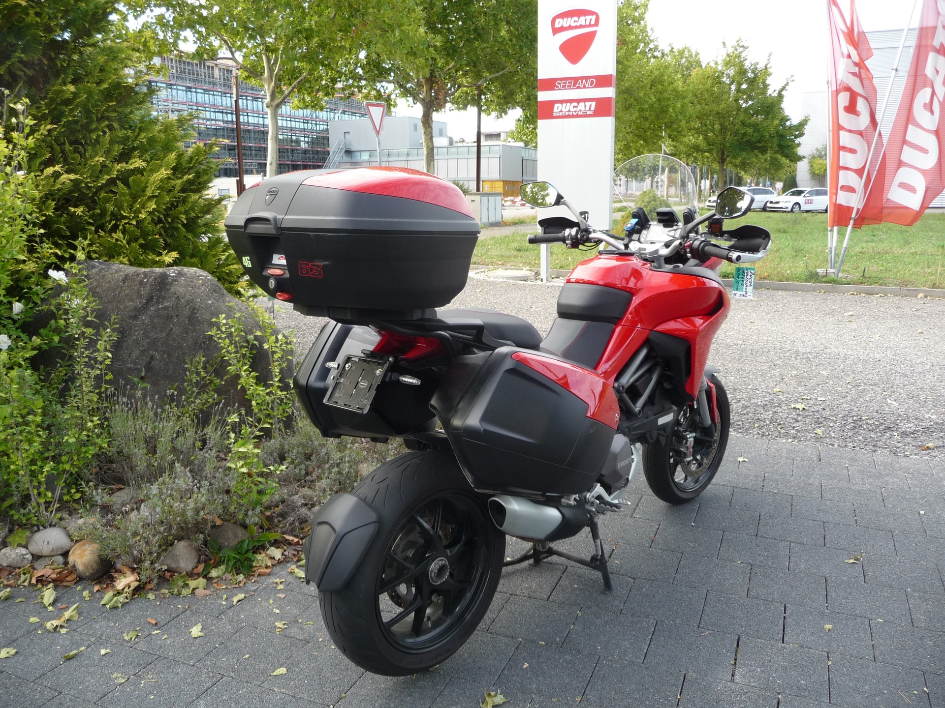 DUCATI Multistrada 1260 S Touring-image-1
