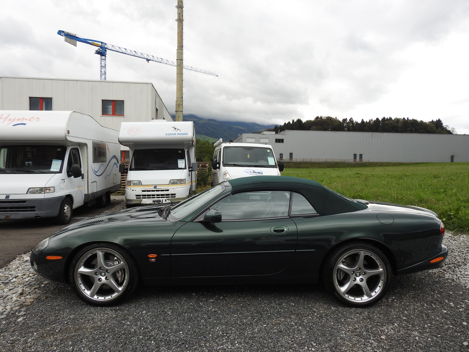 JAGUAR XKR S/C-showroom-element-2