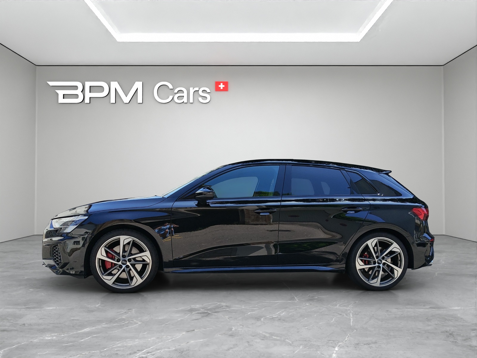 AUDI S3 Sportback 2.0 TFSI quattro S-Tronic-image-12