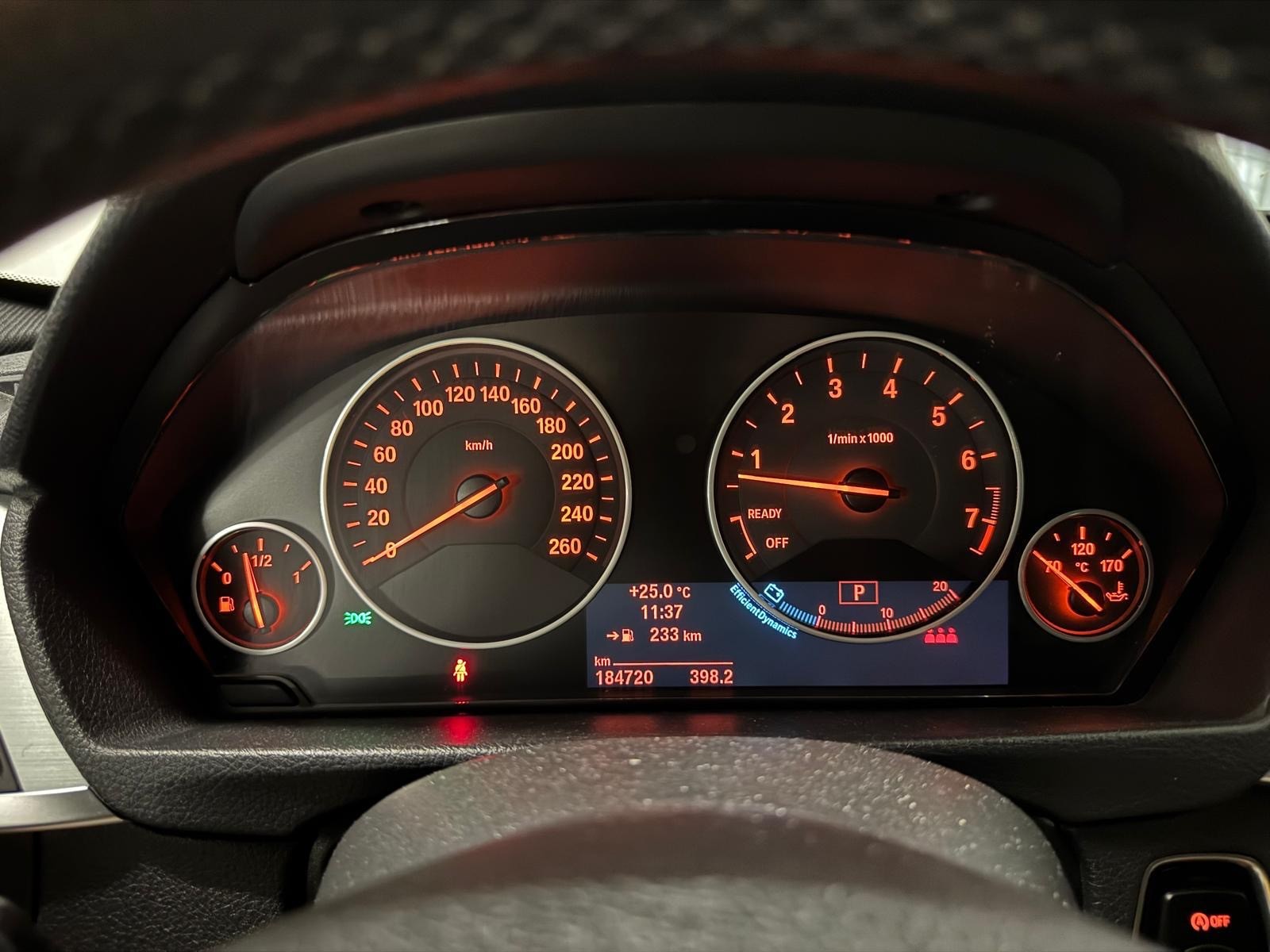 BMW 328i xDrive Touring Modern Line Steptronic-image-11