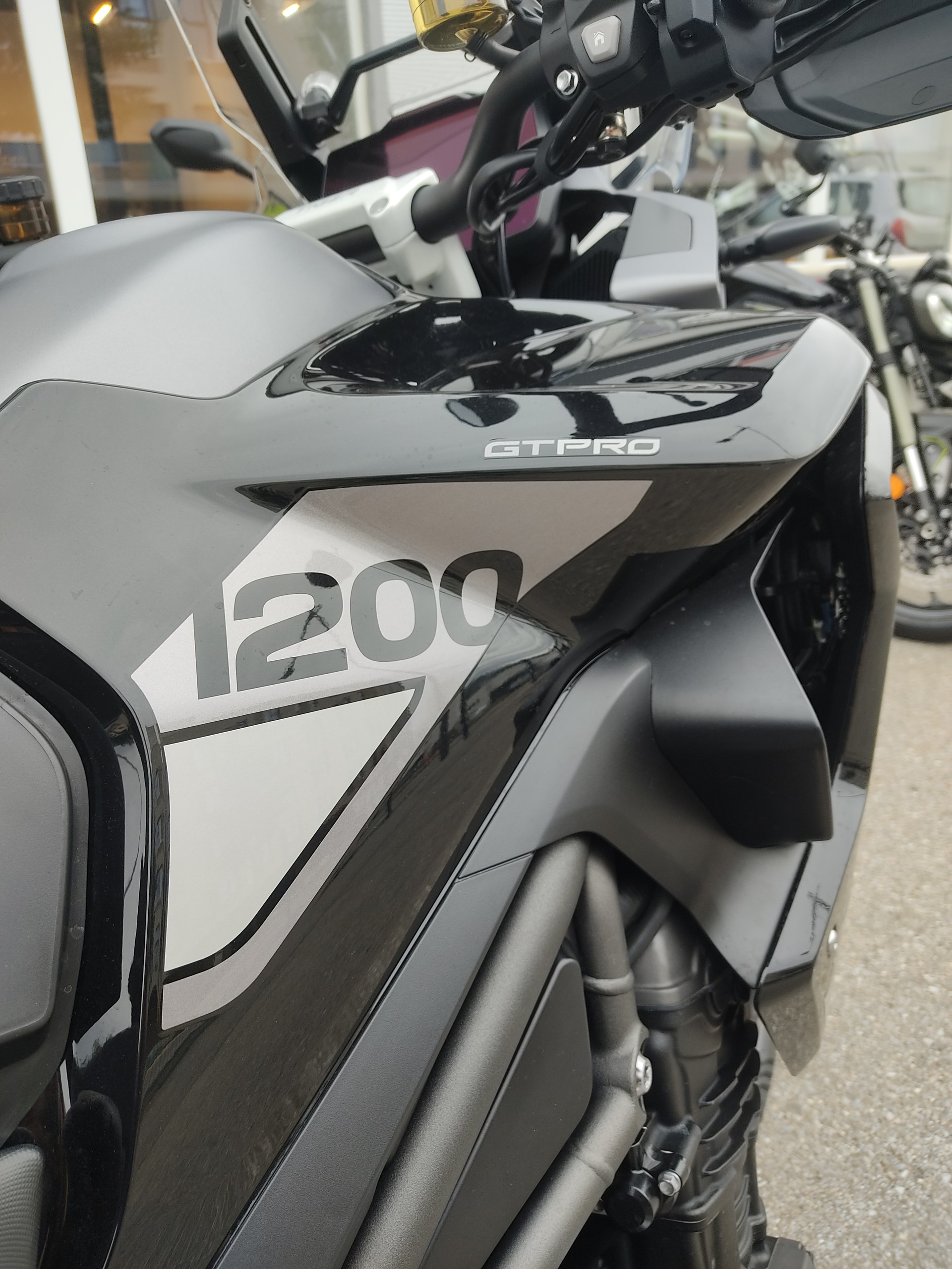TRIUMPH Tiger 1200 GT Pro-image-3