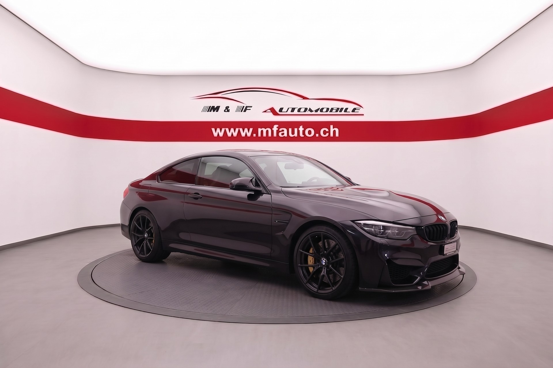 BMW M4 CS Coupé-showroom-element-2