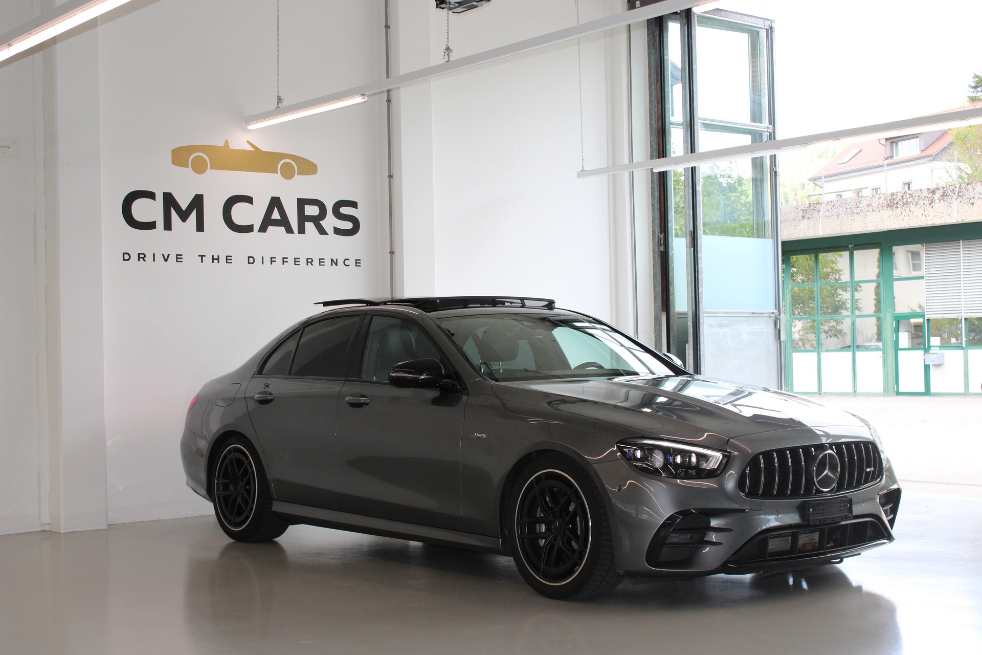 MERCEDES-BENZ AMG E 53 4Matic+ Speedshift 9G-TCT-showroom-element-2