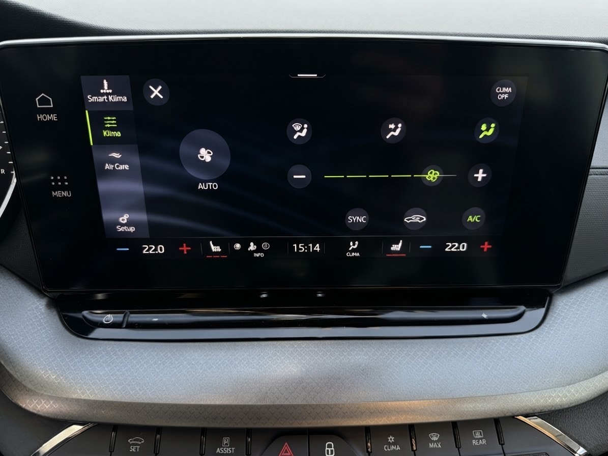 SKODA Octavia Combi 2.0 TDI DSG Ambition *RESWRVIERT*-image-34