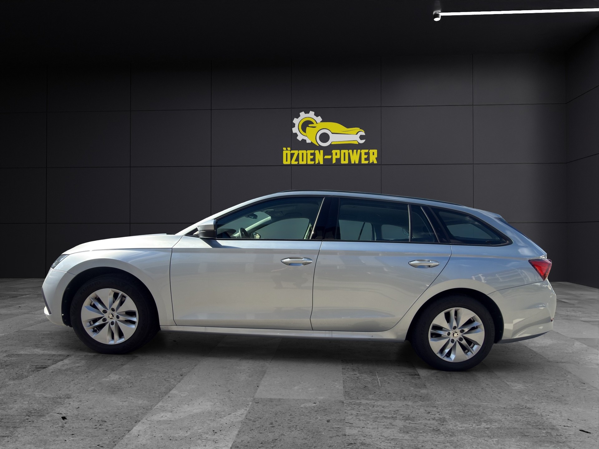 SKODA Octavia Combi 2.0 TDI DSG Ambition *RESWRVIERT*-image-6
