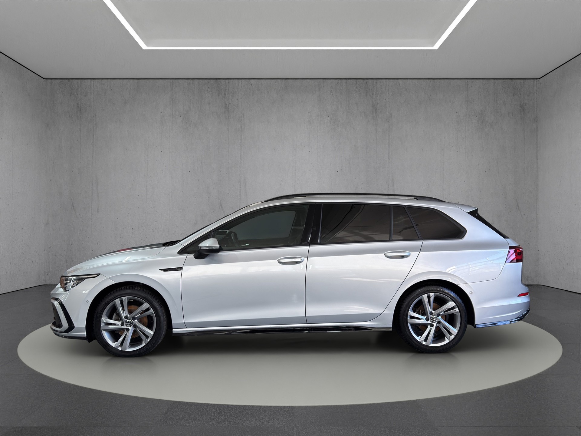 VW Golf Variant 1.5 eTSI mHEV R-Line "AHK-Matrix-RF.-Kamera-Navi"-showroom-element-2