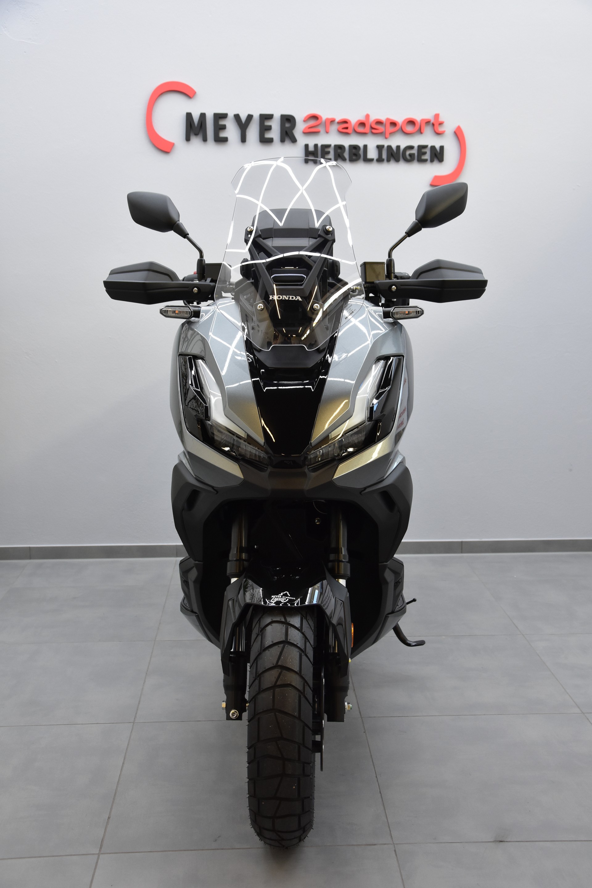 HONDA ADV 350 Sommeraktion bis 31.10.26-showroom-element-2
