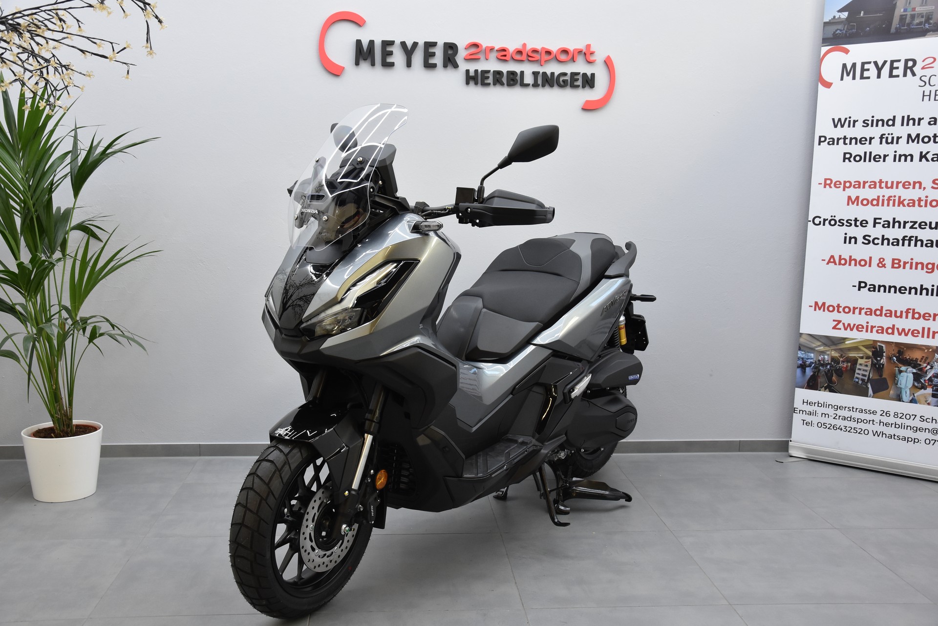 HONDA ADV 350 Sommeraktion bis 31.10.26-showroom-element-3