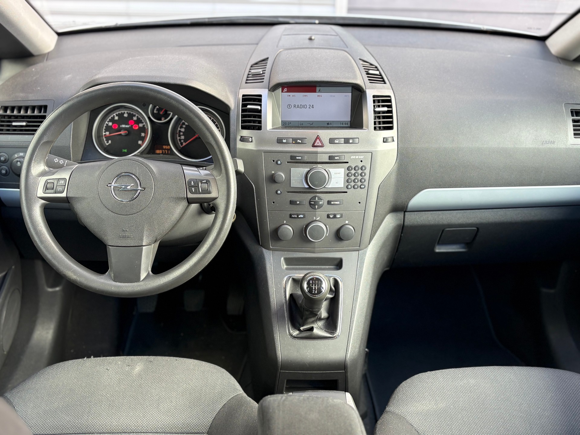 OPEL Zafira 1.6i 16V CNG-image-9
