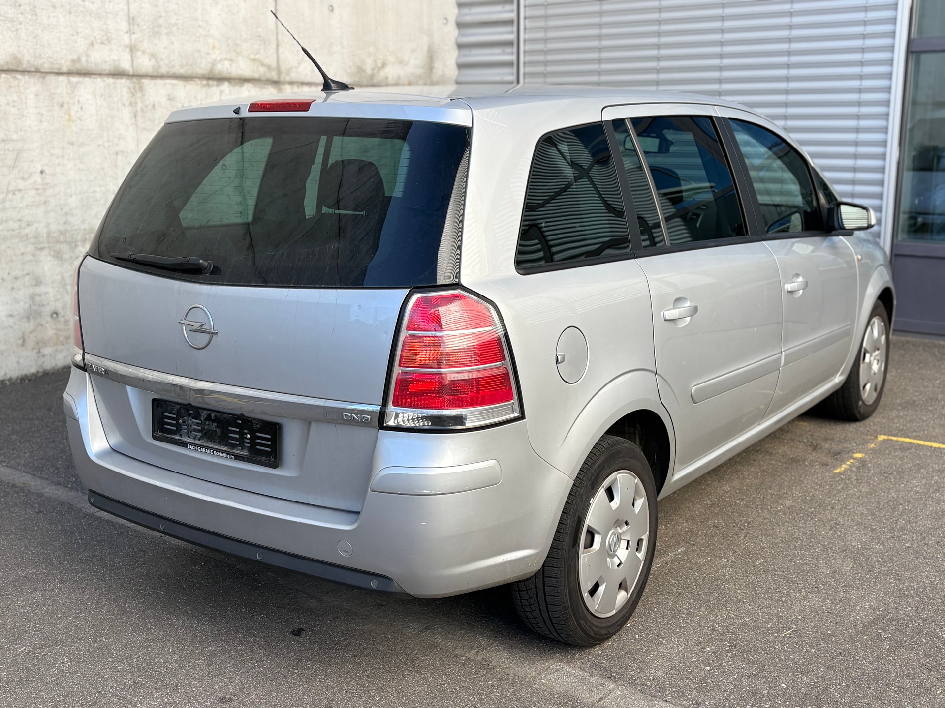 OPEL Zafira 1.6i 16V CNG-image-8