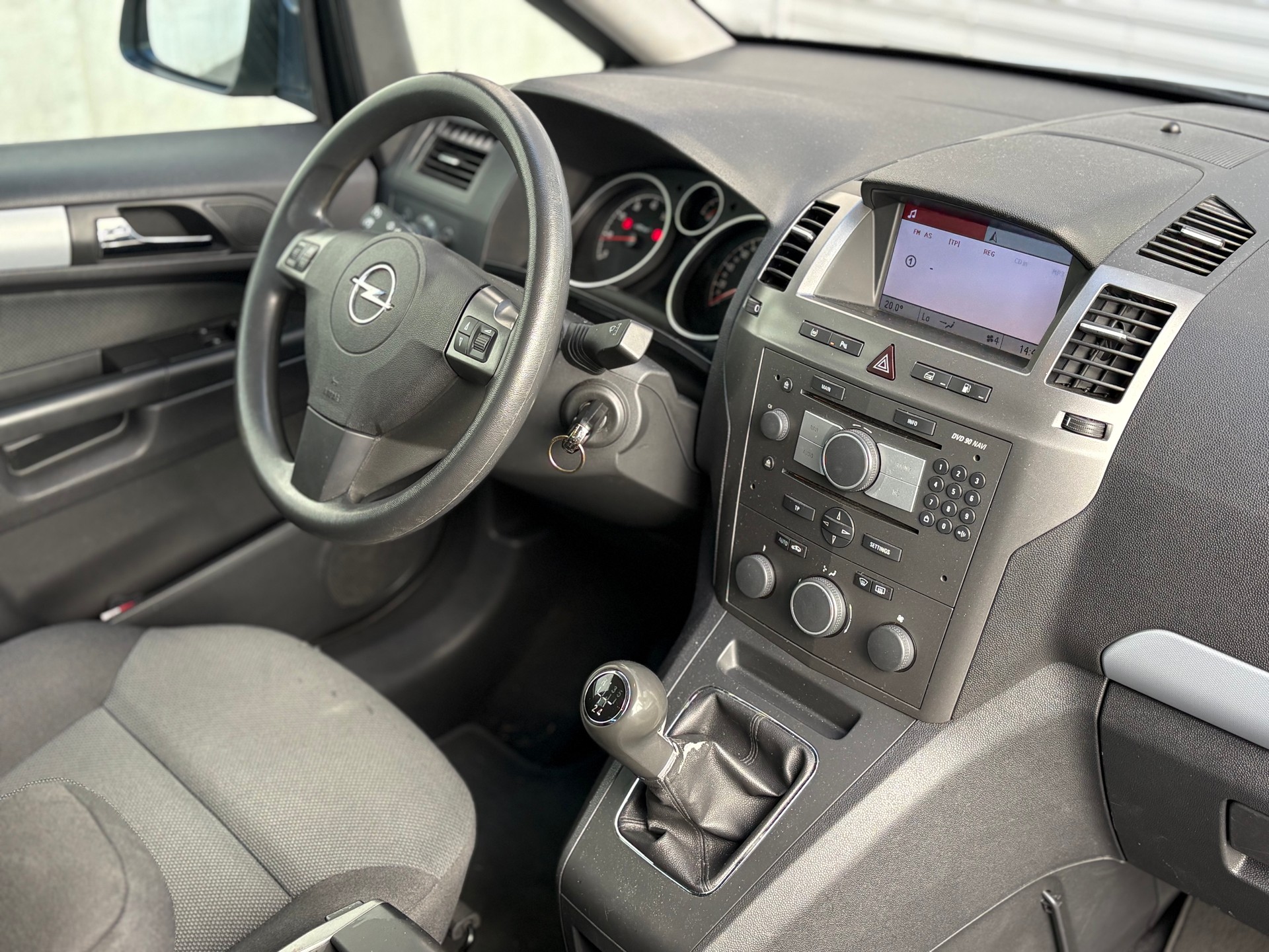 OPEL Zafira 1.6i 16V CNG-image-12