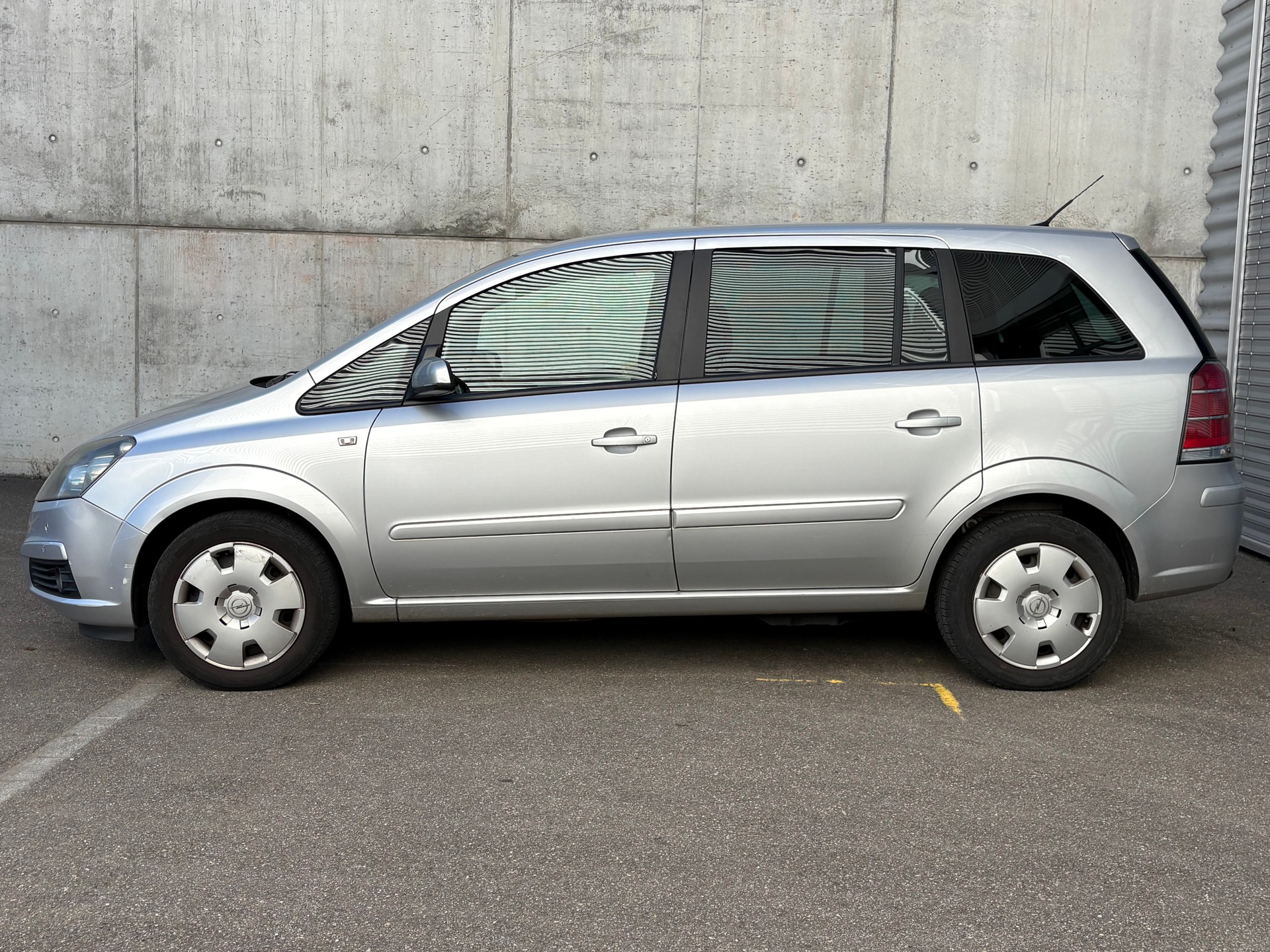OPEL Zafira 1.6i 16V CNG-image-4