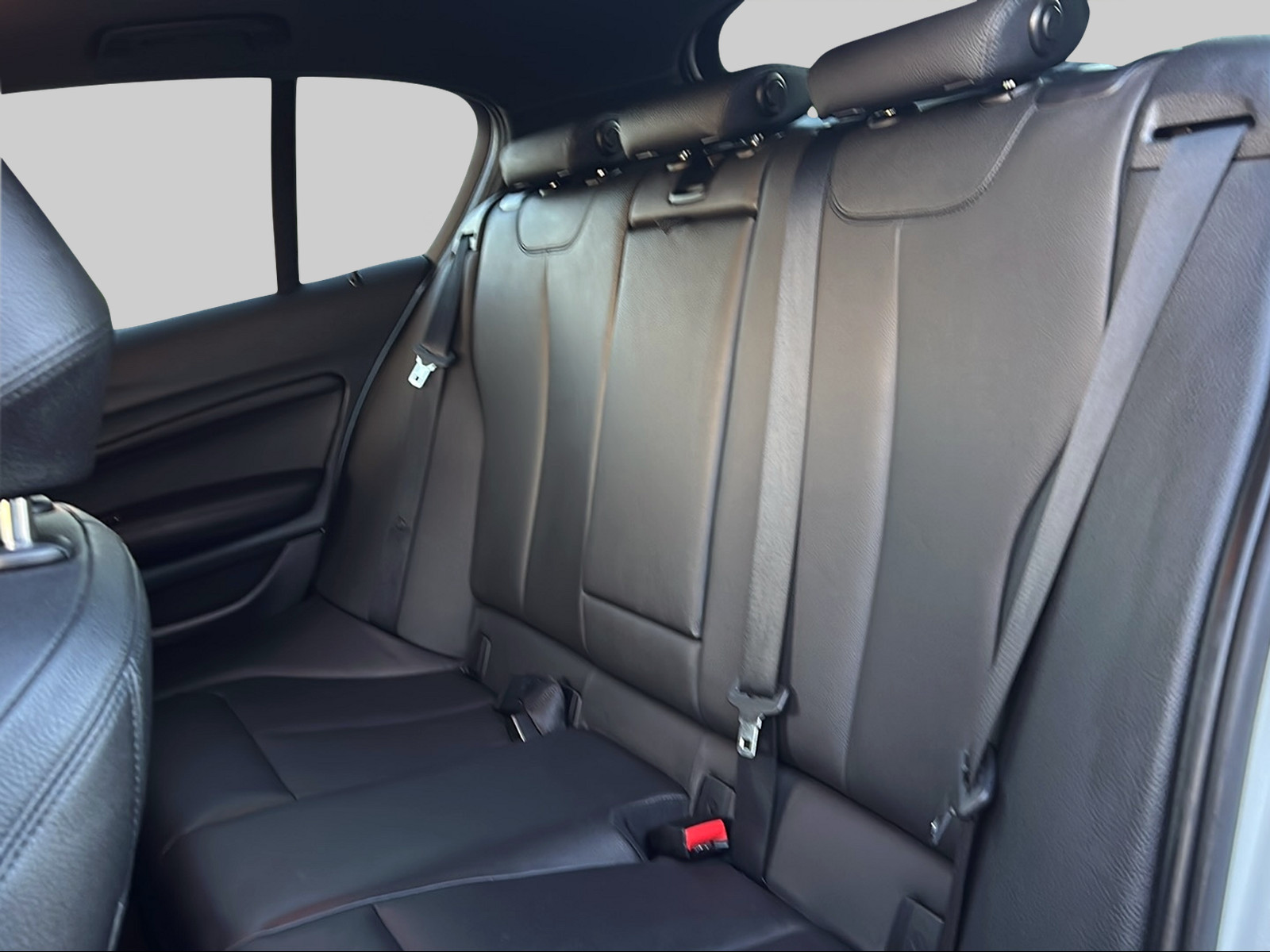 BMW M135i xDrive M Sport Steptronic-image-16