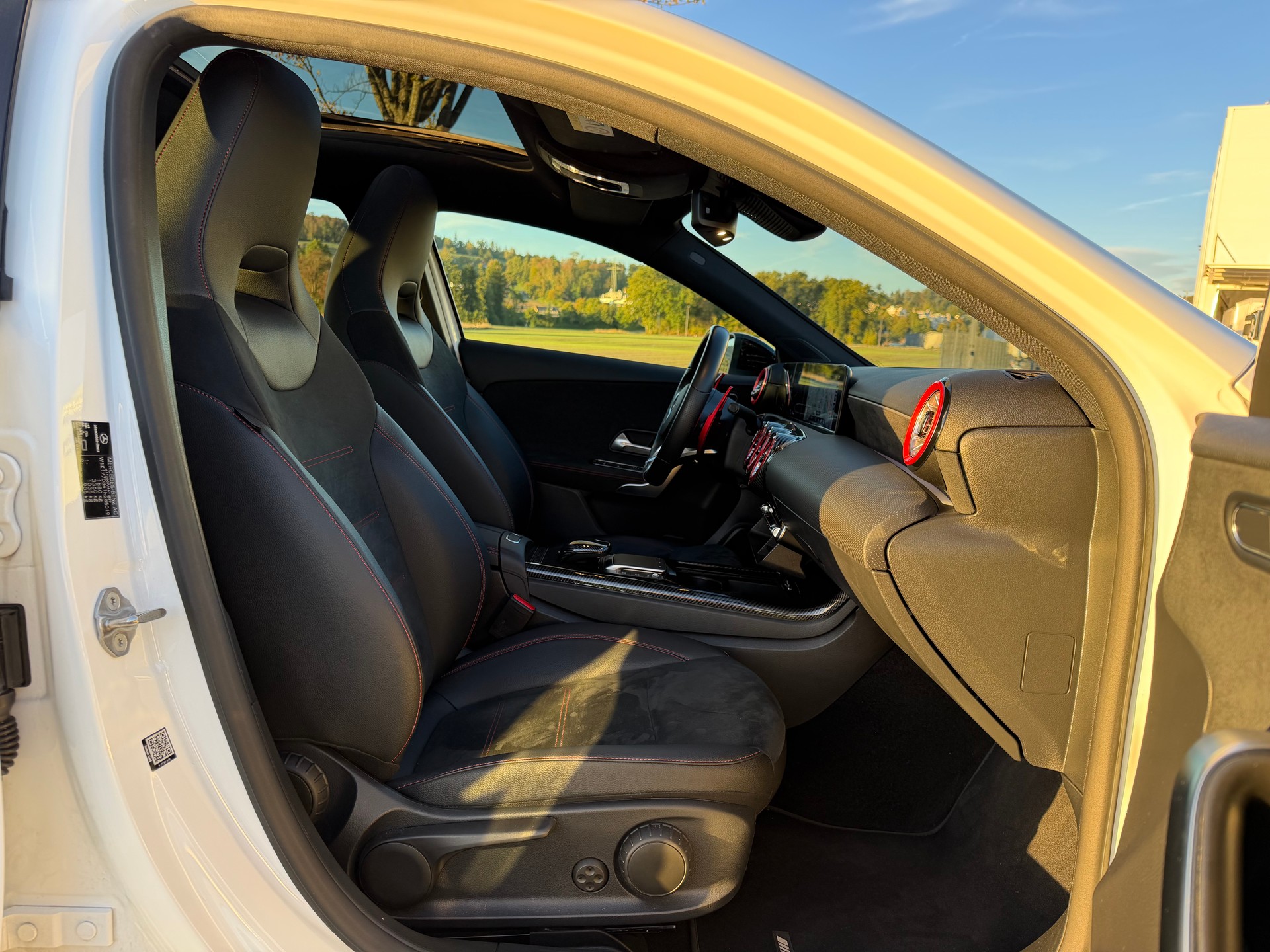 MERCEDES-BENZ A 180*** AMG Line***7G-DCT-image-29