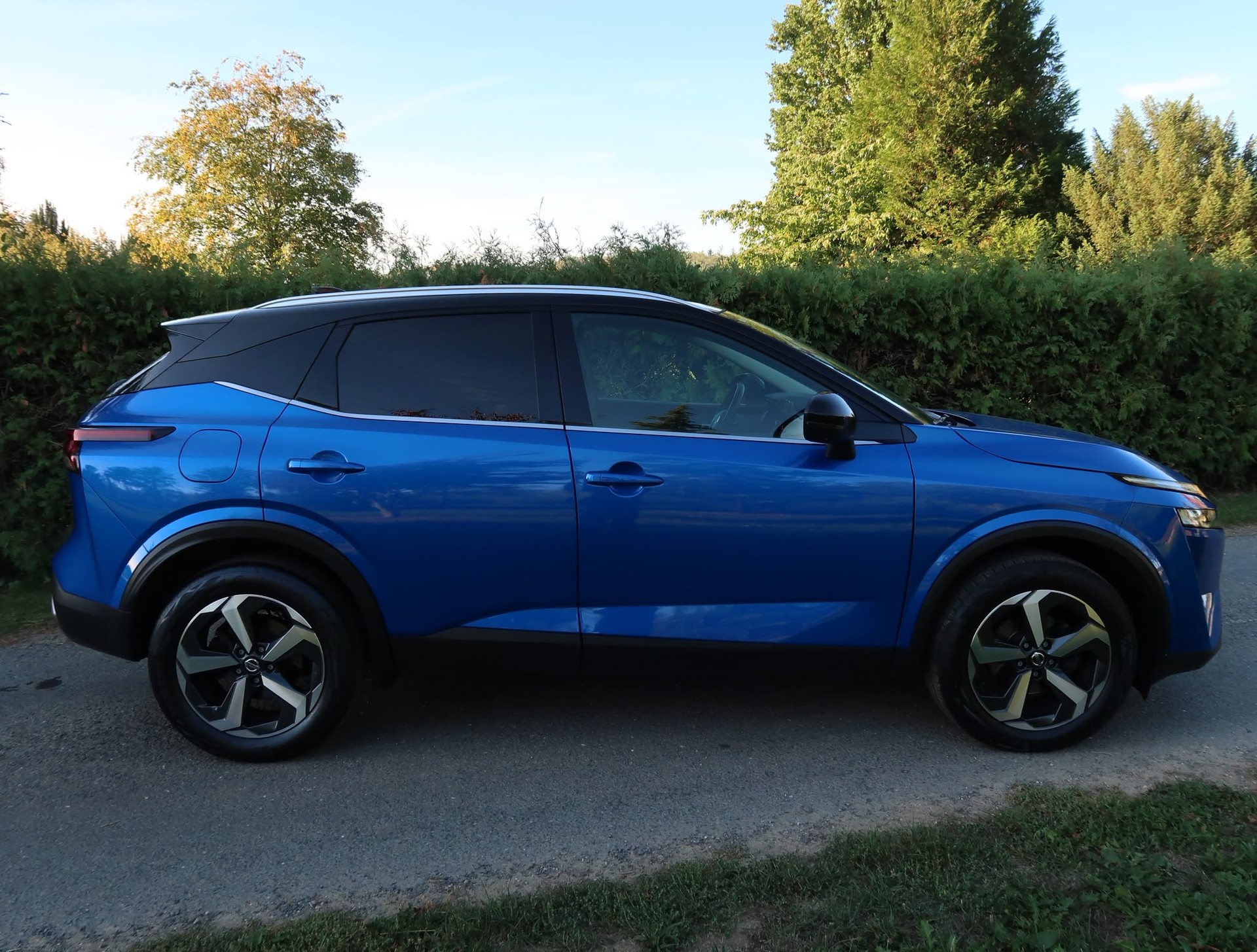 NISSAN Qashqai 1.3 DIG-T MHEV Tekna Xtronic-showroom-element-3