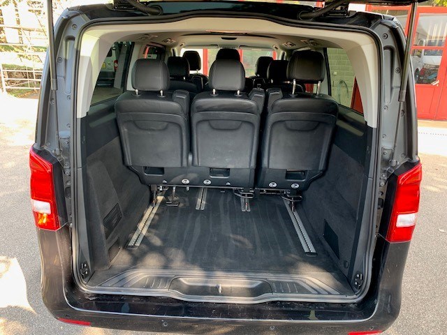 MERCEDES-BENZ V 220 d extralang 4Matic 7G-Tronic-image-4