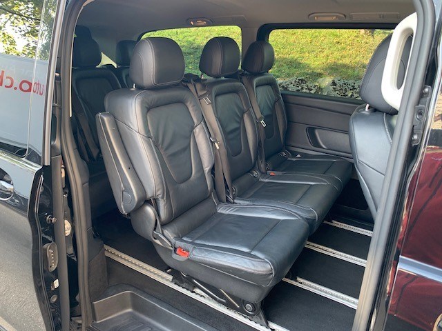 MERCEDES-BENZ V 220 d extralang 4Matic 7G-Tronic-image-5