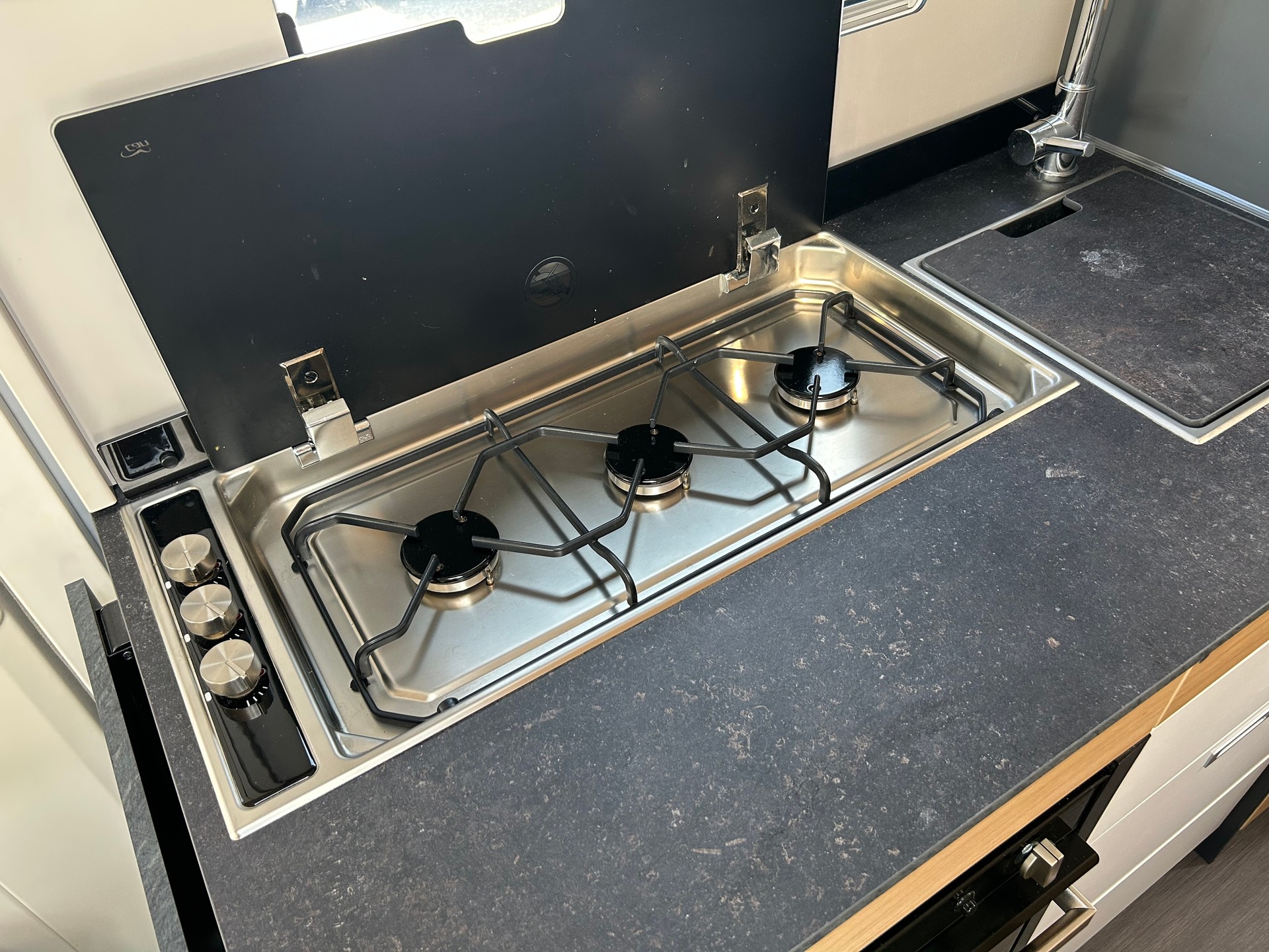 ADRIA Sonic Plus I 600 SL-image-20