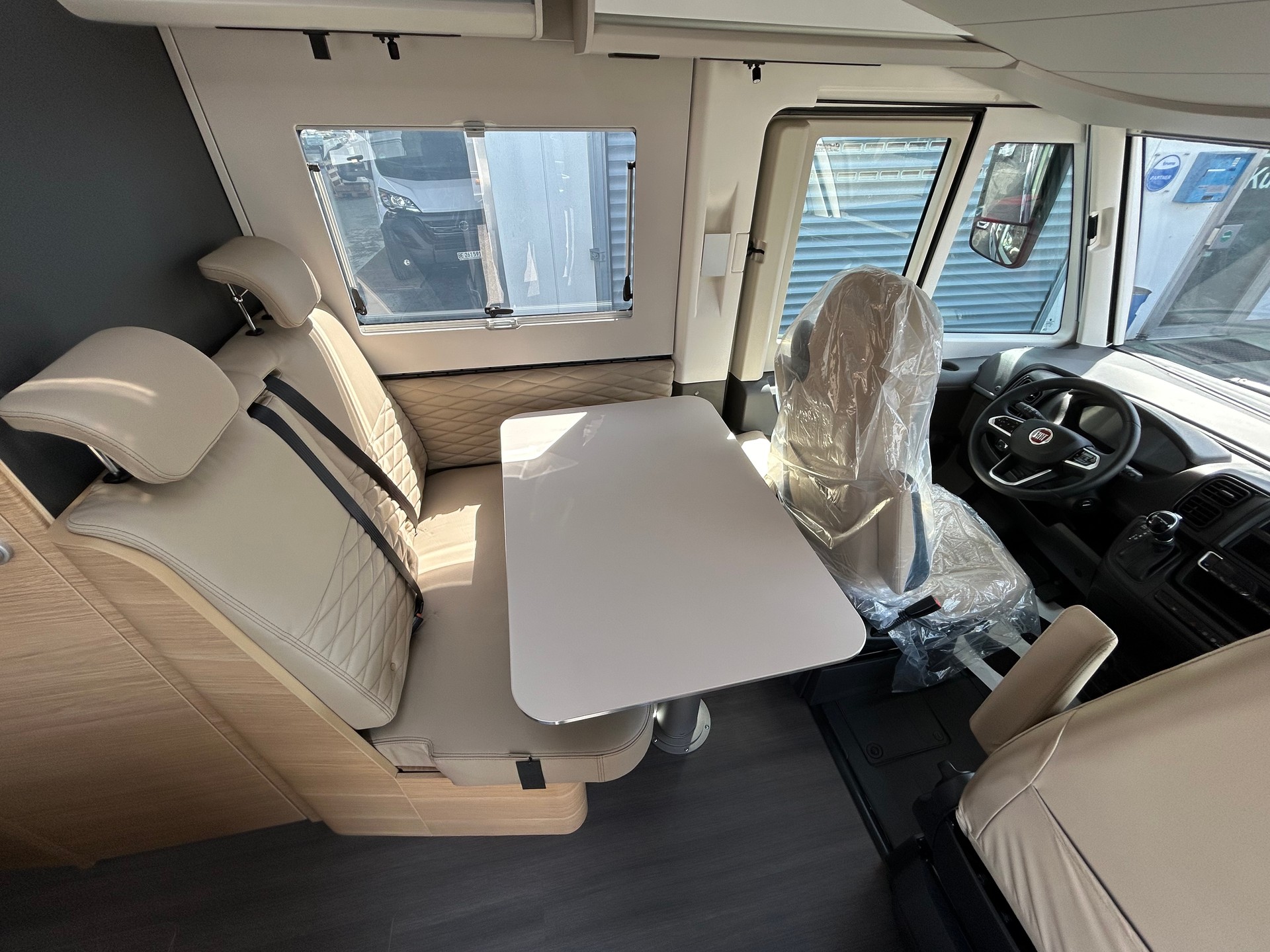 ADRIA Sonic Plus I 600 SL-image-17