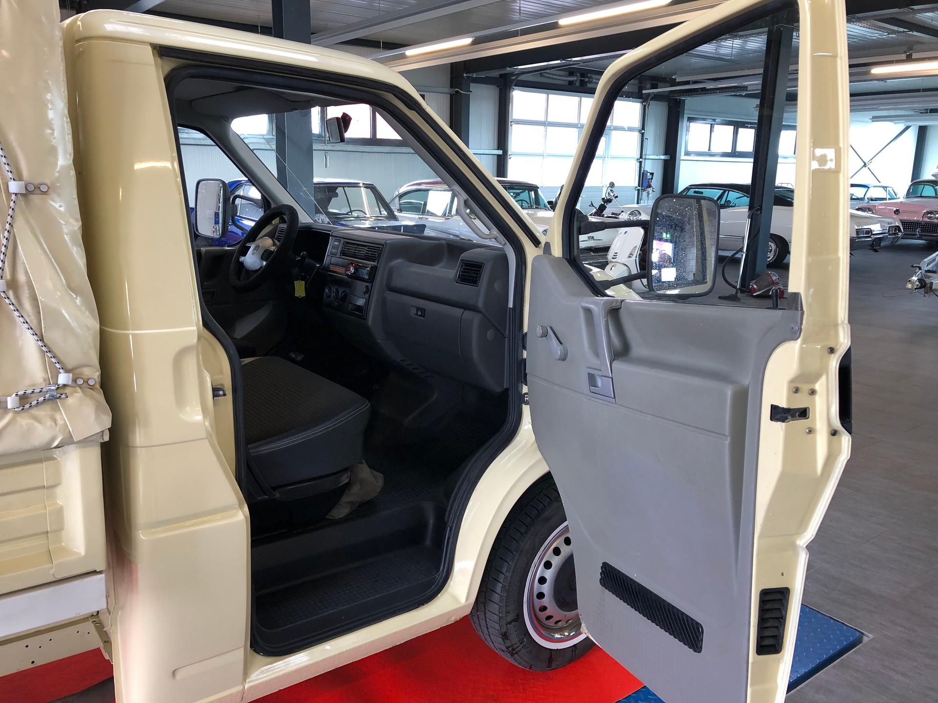 VW 2.5 PICK-up Blachenaufbau-image-9