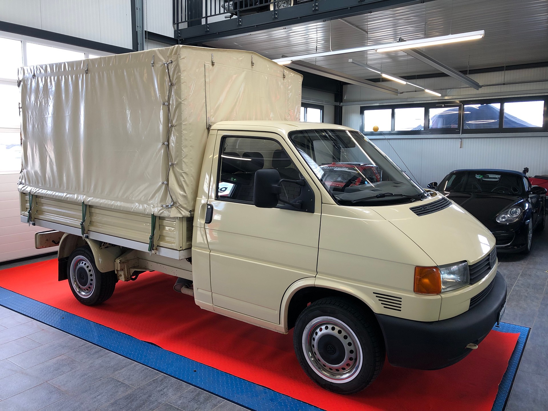 VW 2.5 PICK-up Blachenaufbau-image-29