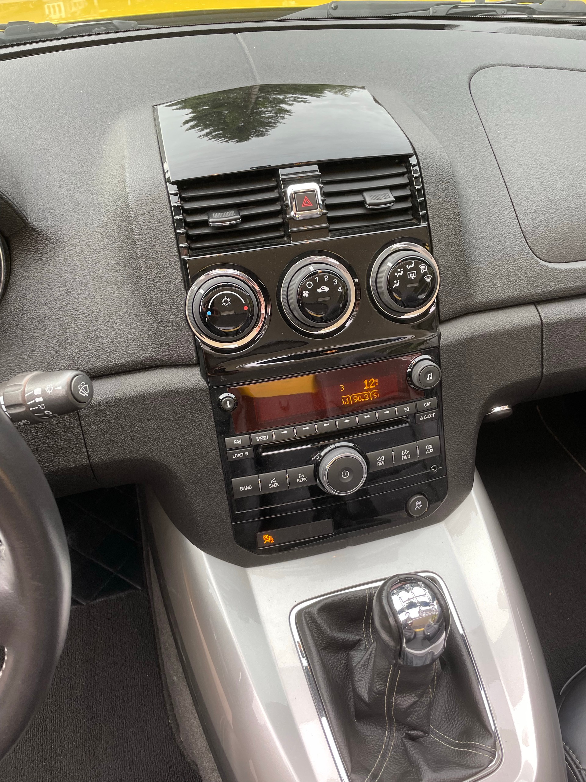 OPEL GT 2.0 Turbo-image-4