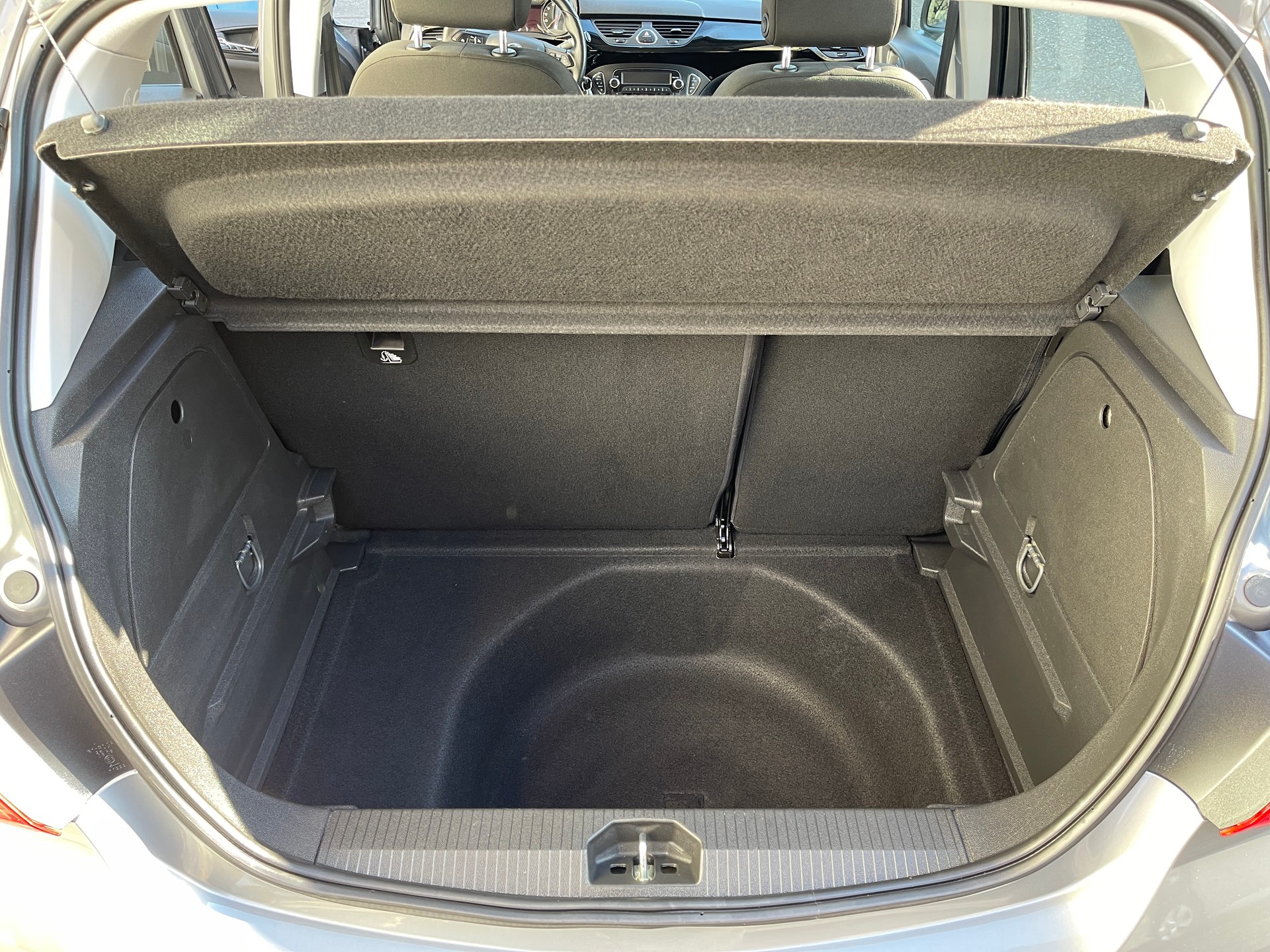 OPEL Corsa 1.4 TP Color Edition Automatic-image-11
