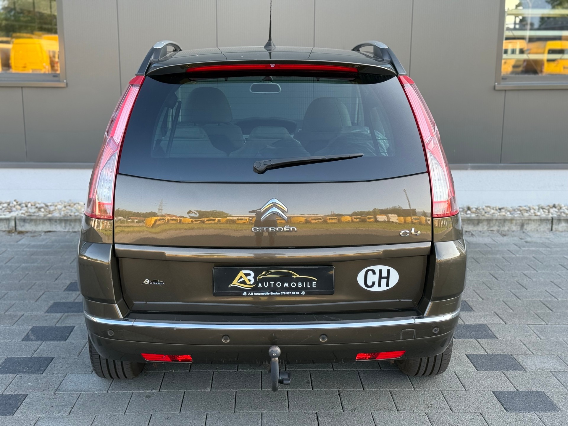 CITROEN Grand C4 Picasso 2.0 HDI Exclusive Automatic-image-10