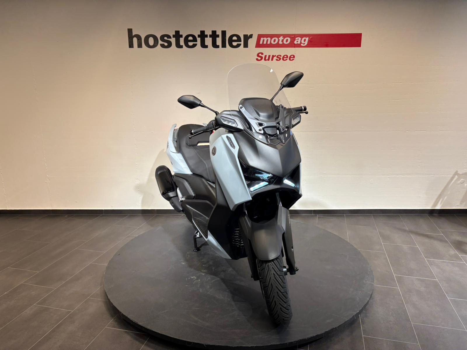 YAMAHA XMAX 300 Tech MAX+-image-8