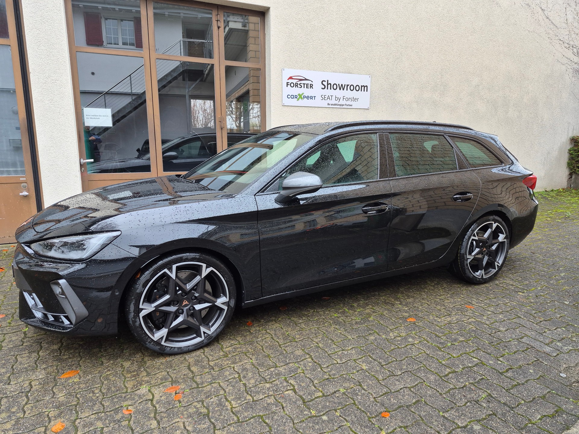 CUPRA LEON ST 2.0 TSI VZ DSG 4Drive 33% Rabatt!