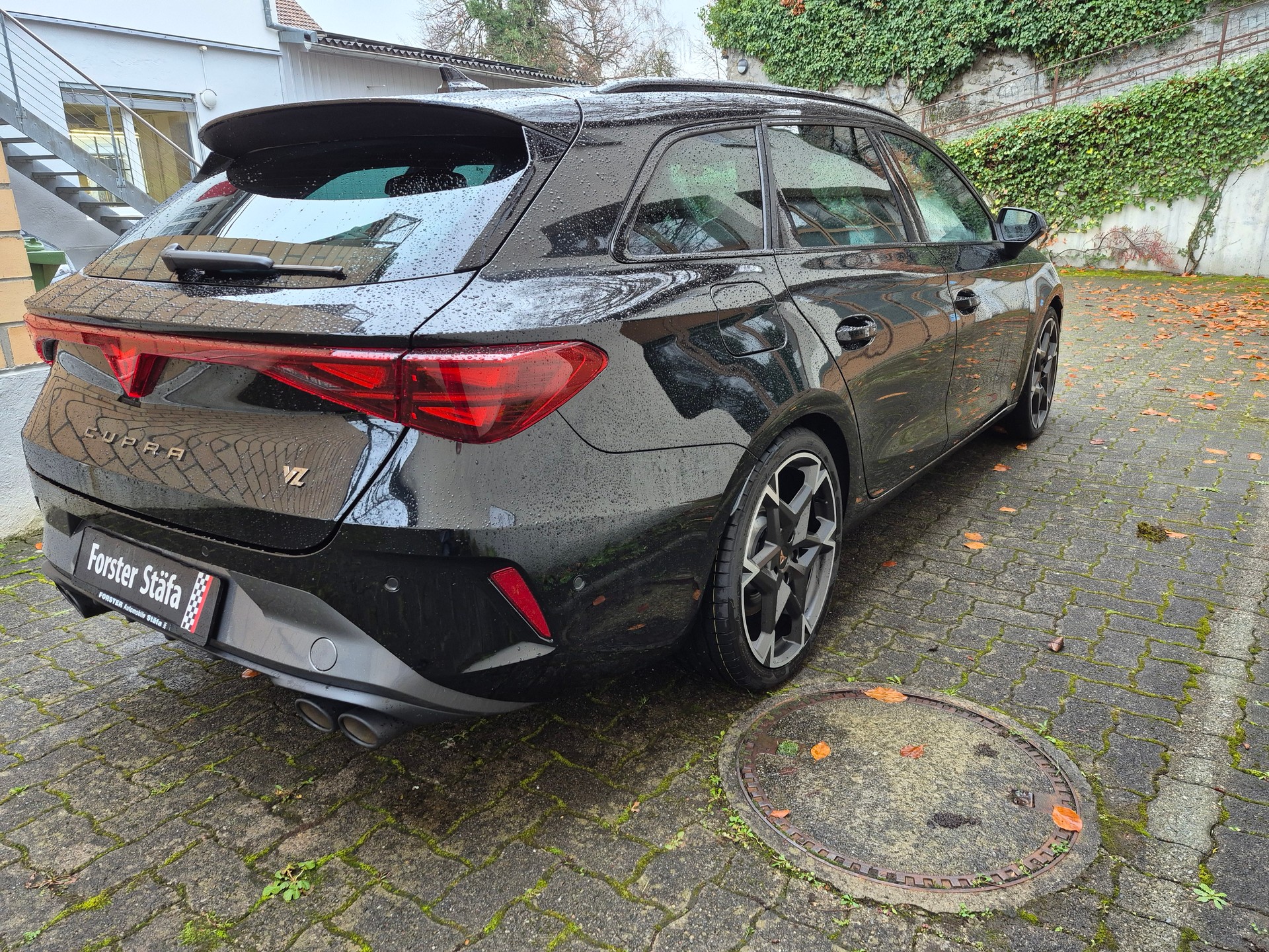 CUPRA LEON ST 2.0 TSI VZ DSG 4Drive 33% Rabatt!-image-3