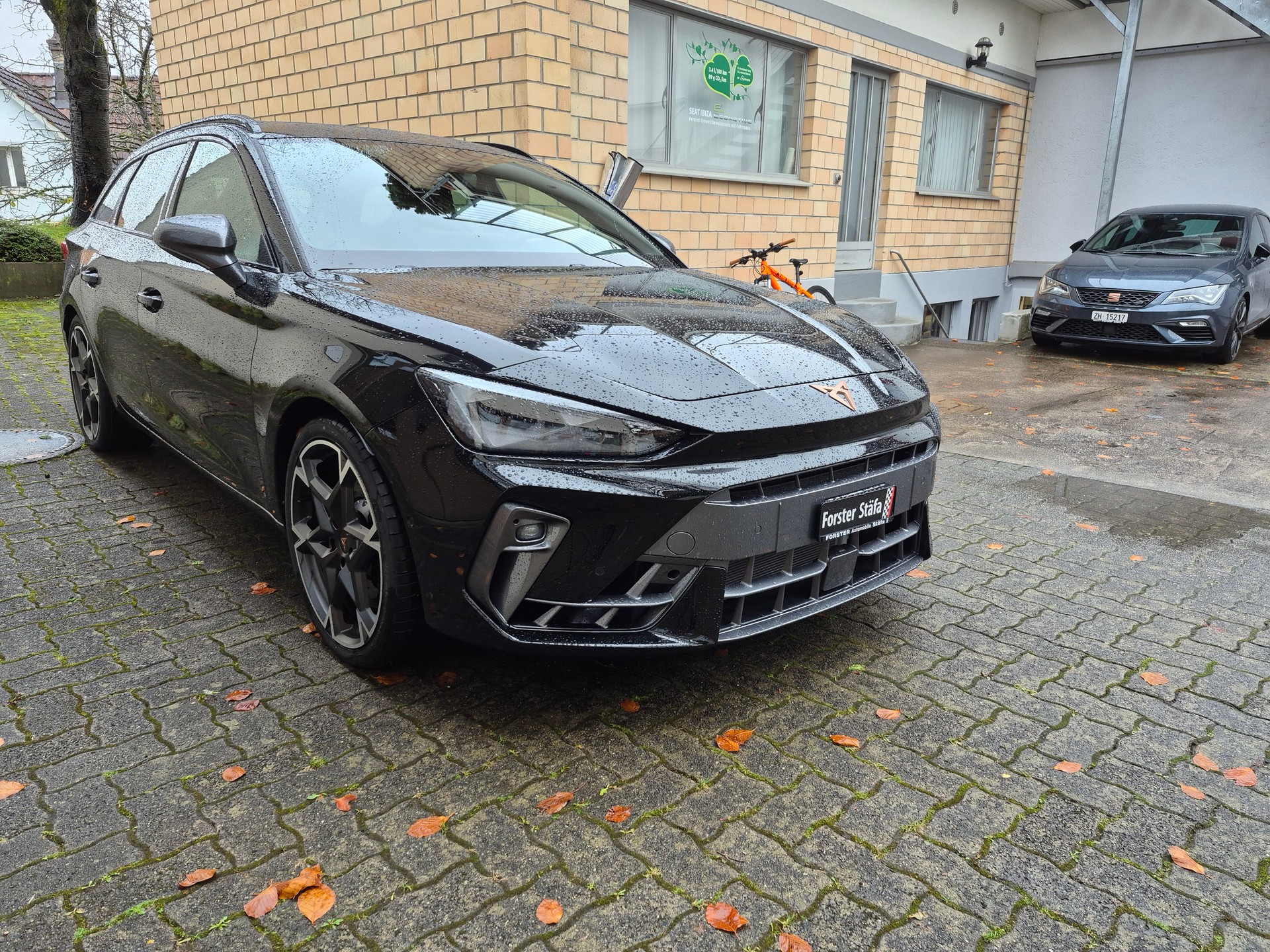 CUPRA LEON ST 2.0 TSI VZ DSG 4Drive 33% Rabatt!-image-4