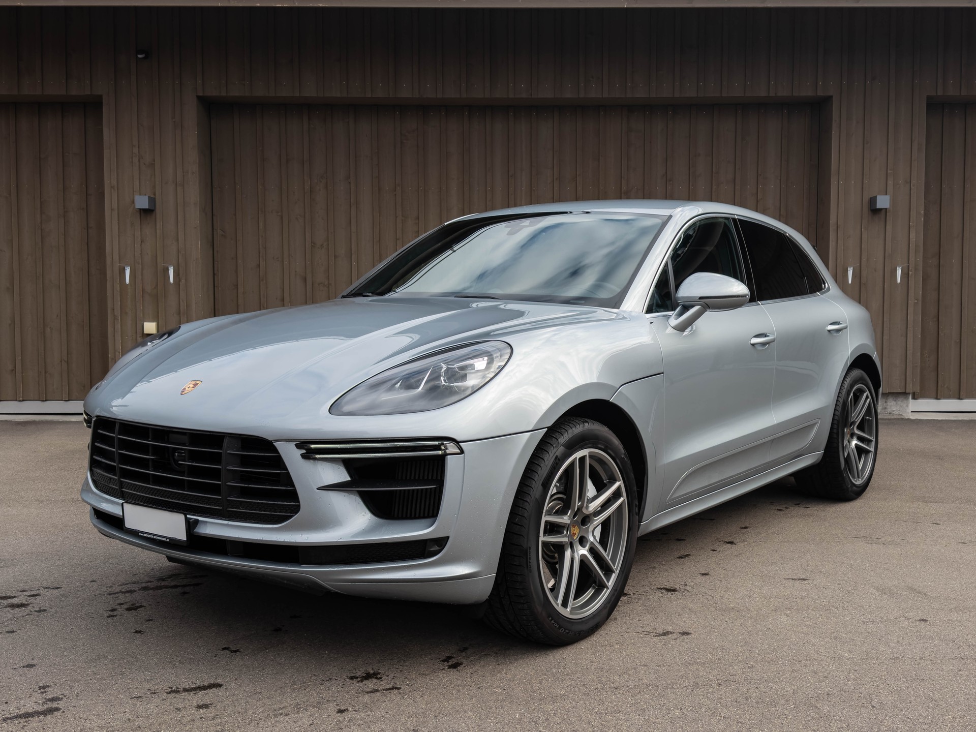 PORSCHE Macan Turbo PDK
