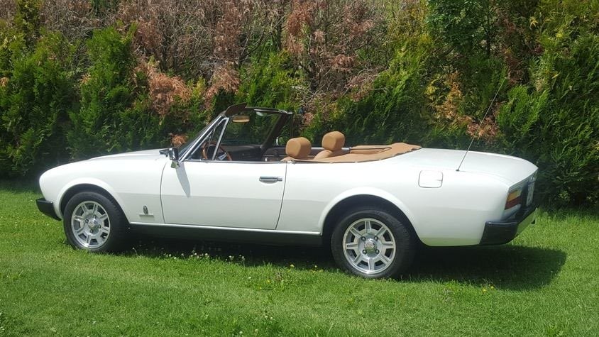 PEUGEOT 504 Cabriolet-image-2