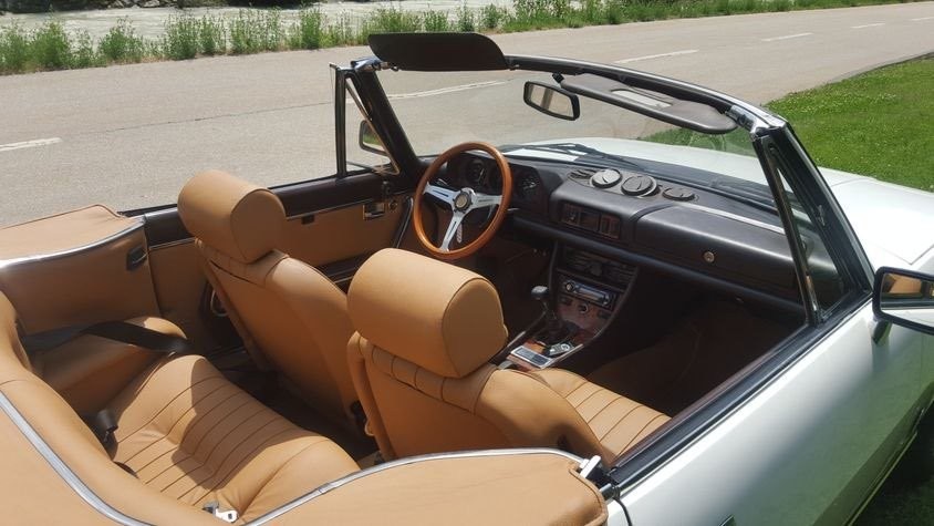 PEUGEOT 504 Cabriolet-image-5