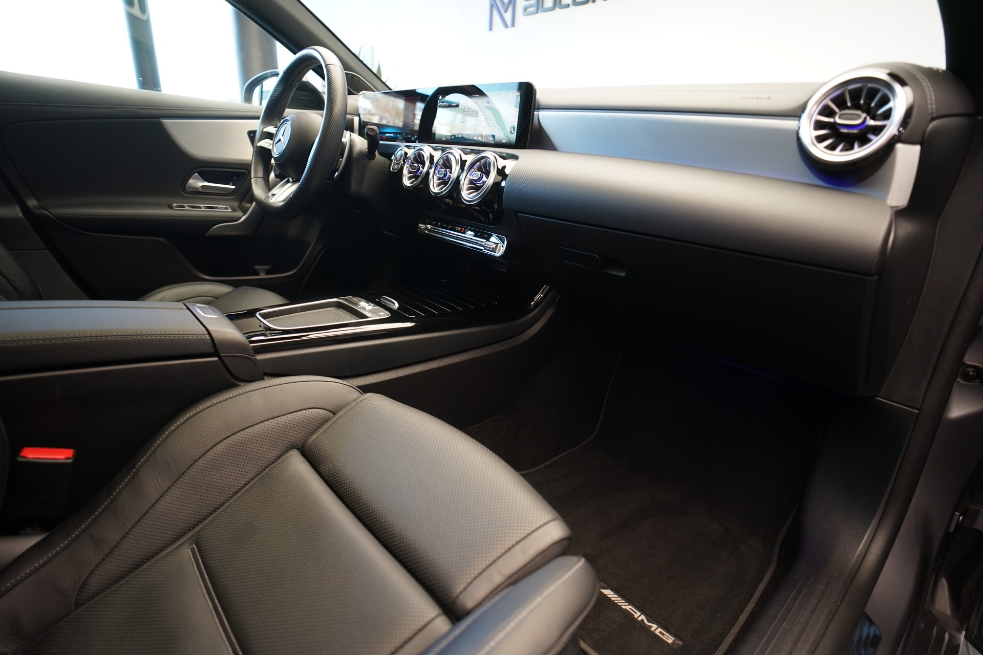 MERCEDES-BENZ A AMG 45 S 4Matic+ 8G-DCT-image-14