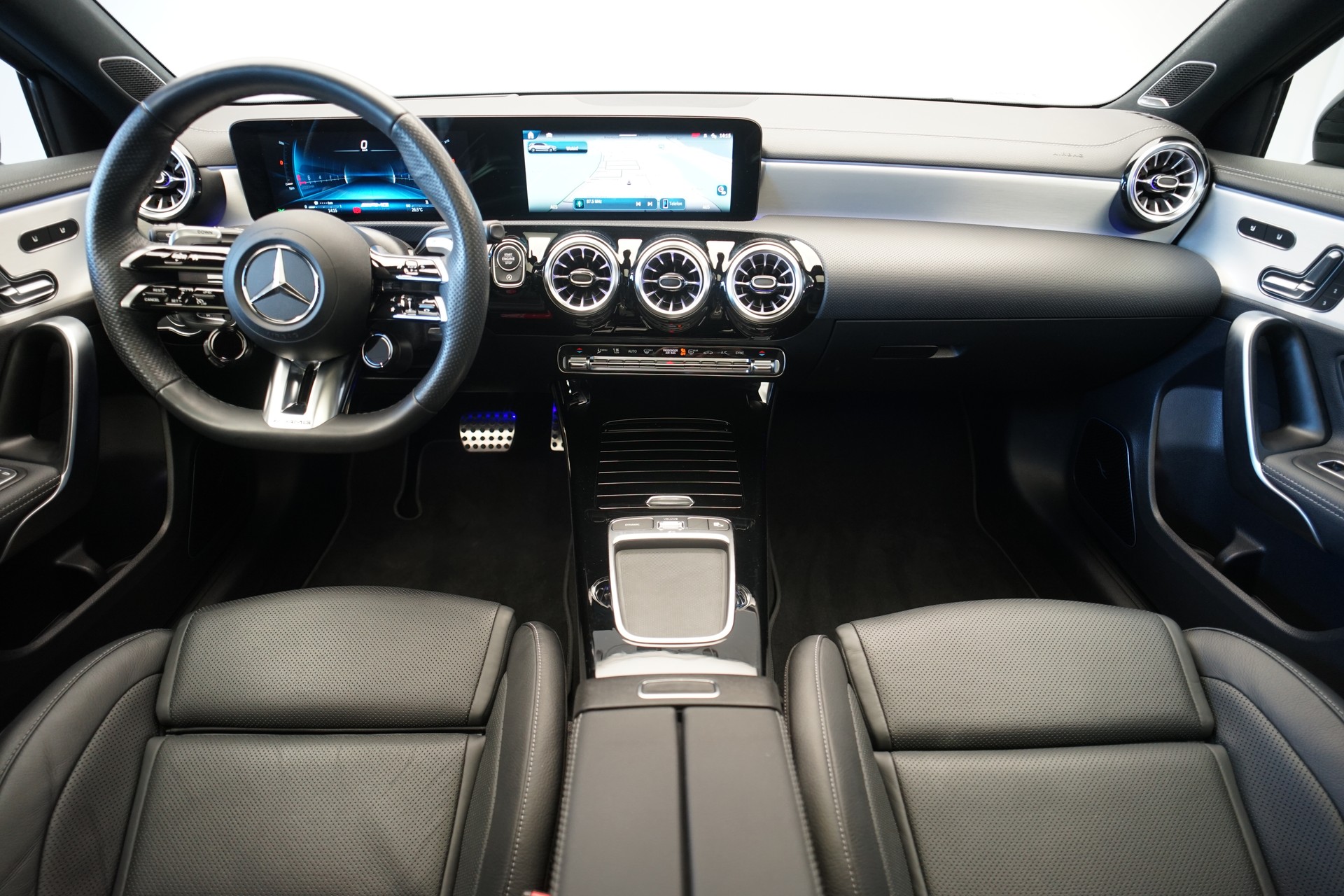 MERCEDES-BENZ A AMG 45 S 4Matic+ 8G-DCT-image-12