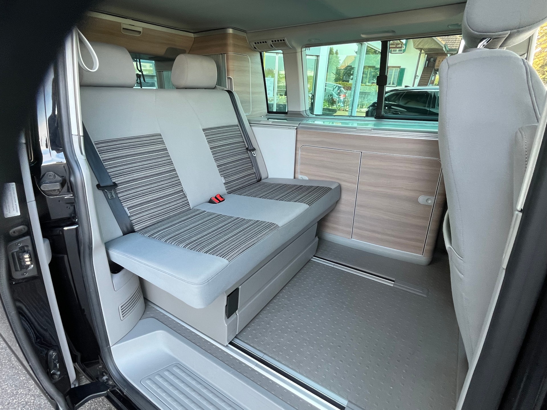 VW T5 California 2.0 Bi-TDI Comfortline 4Motion DSG+++AB MFK 4.2025+++AHK 2500KG+++-image-5