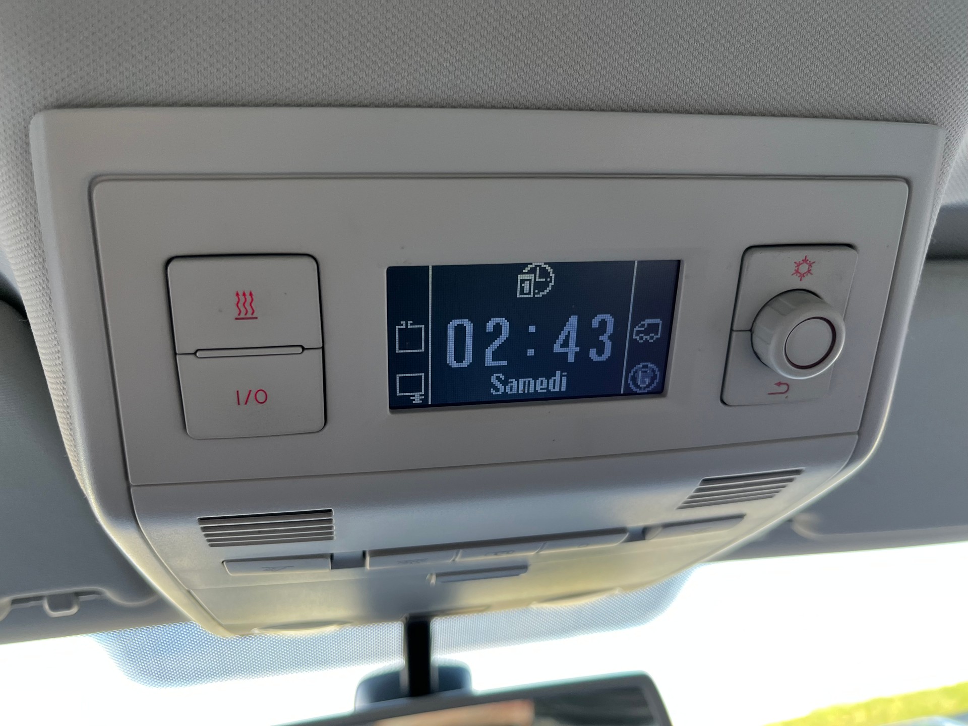VW T5 California 2.0 Bi-TDI Comfortline 4Motion DSG+++AB MFK 4.2025+++AHK 2500KG+++-image-16