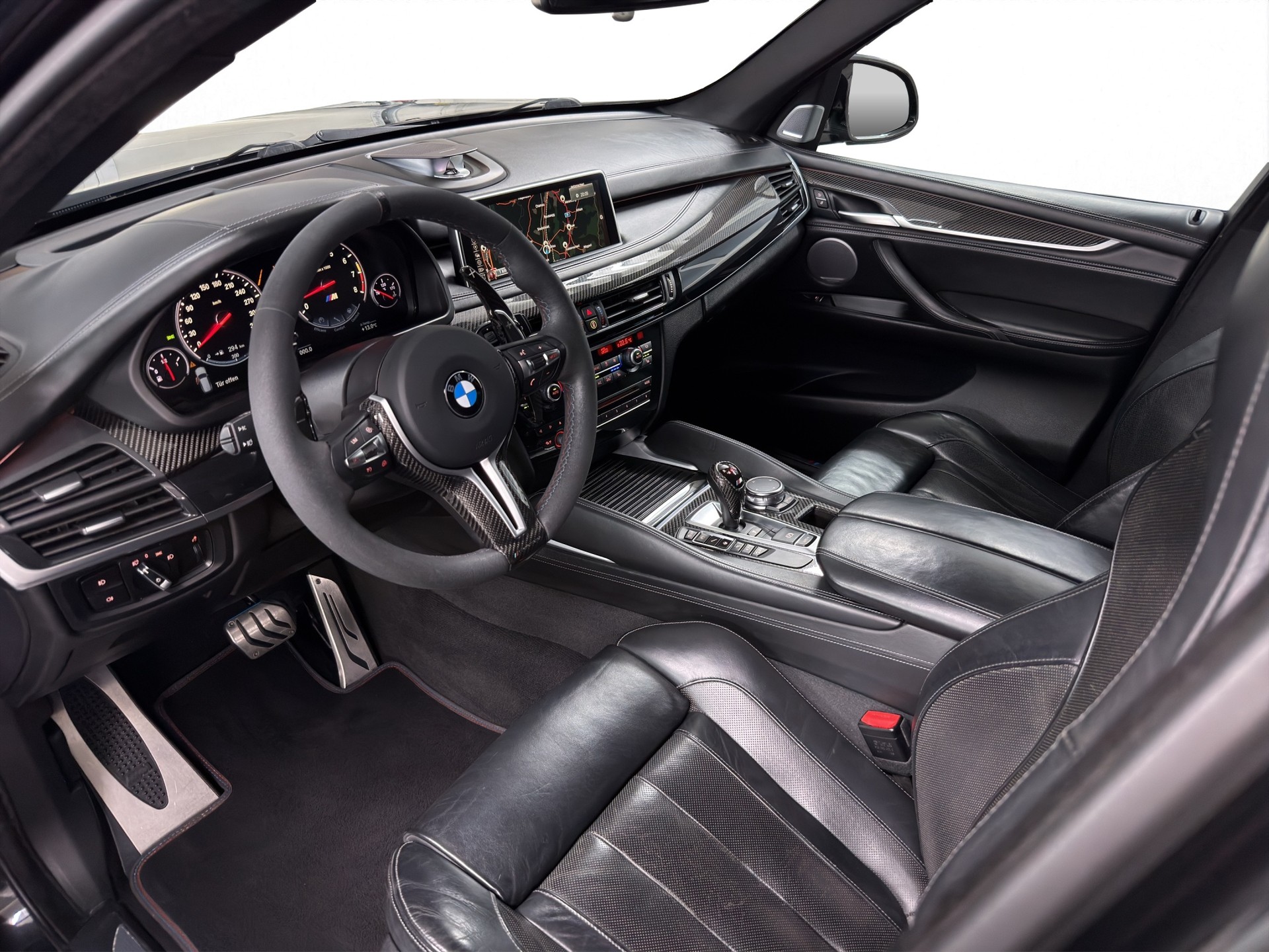 BMW X5M Steptronic-image-16