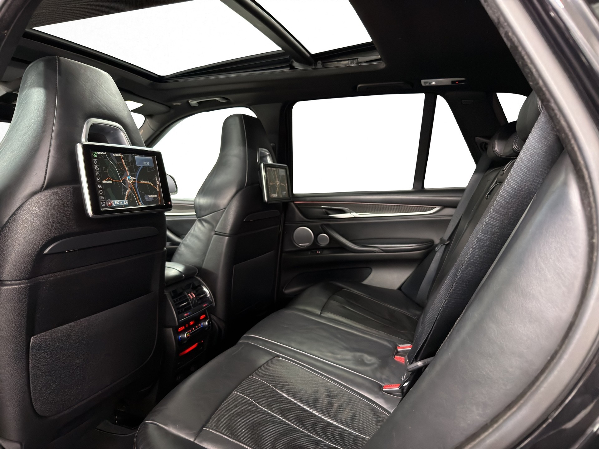 BMW X5M Steptronic-image-18