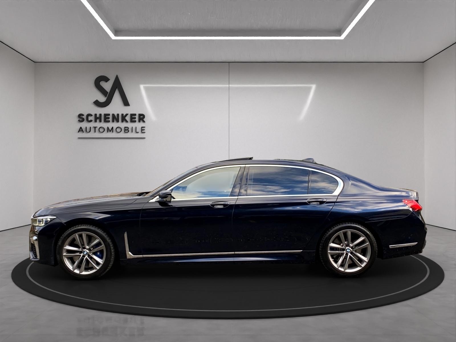BMW 750Ld xDrive Steptronic-showroom-element-1