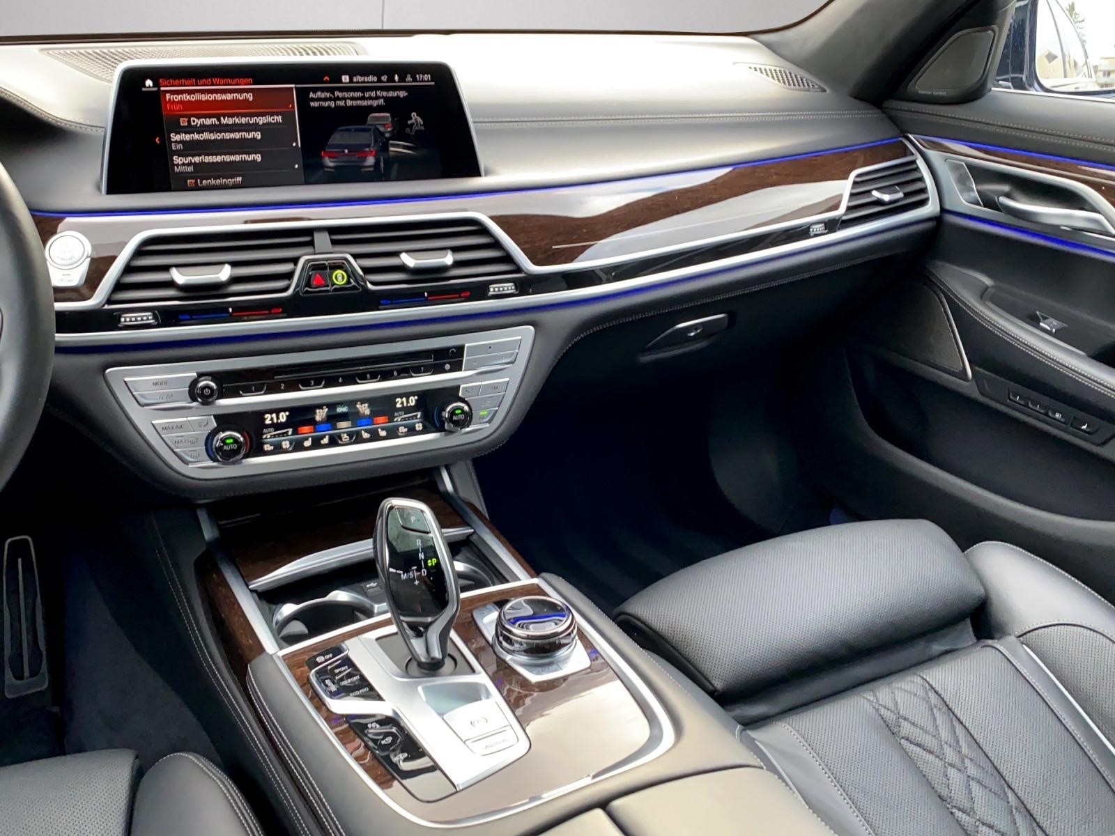 BMW 750Ld xDrive Steptronic-image-15