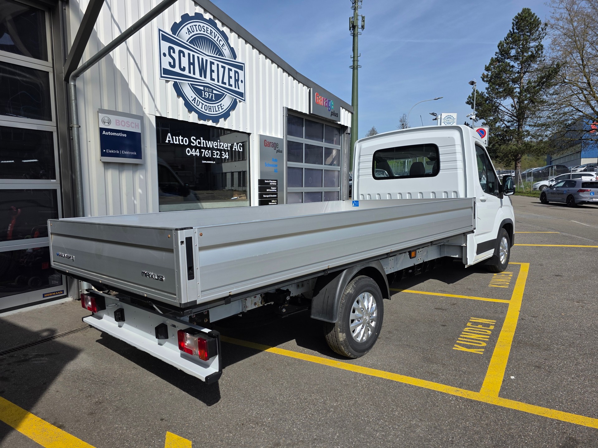 MAXUS eDeliver 9 L4 65kWh-image-7