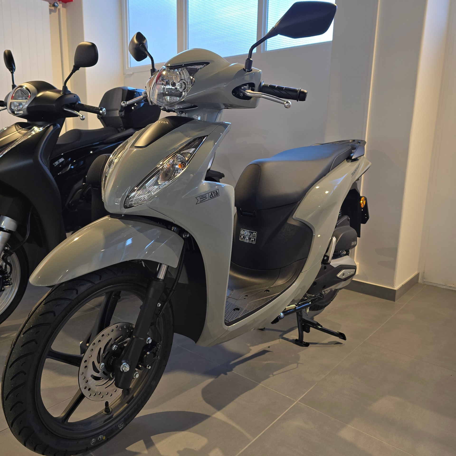 HONDA NSC Vision 110-image-1