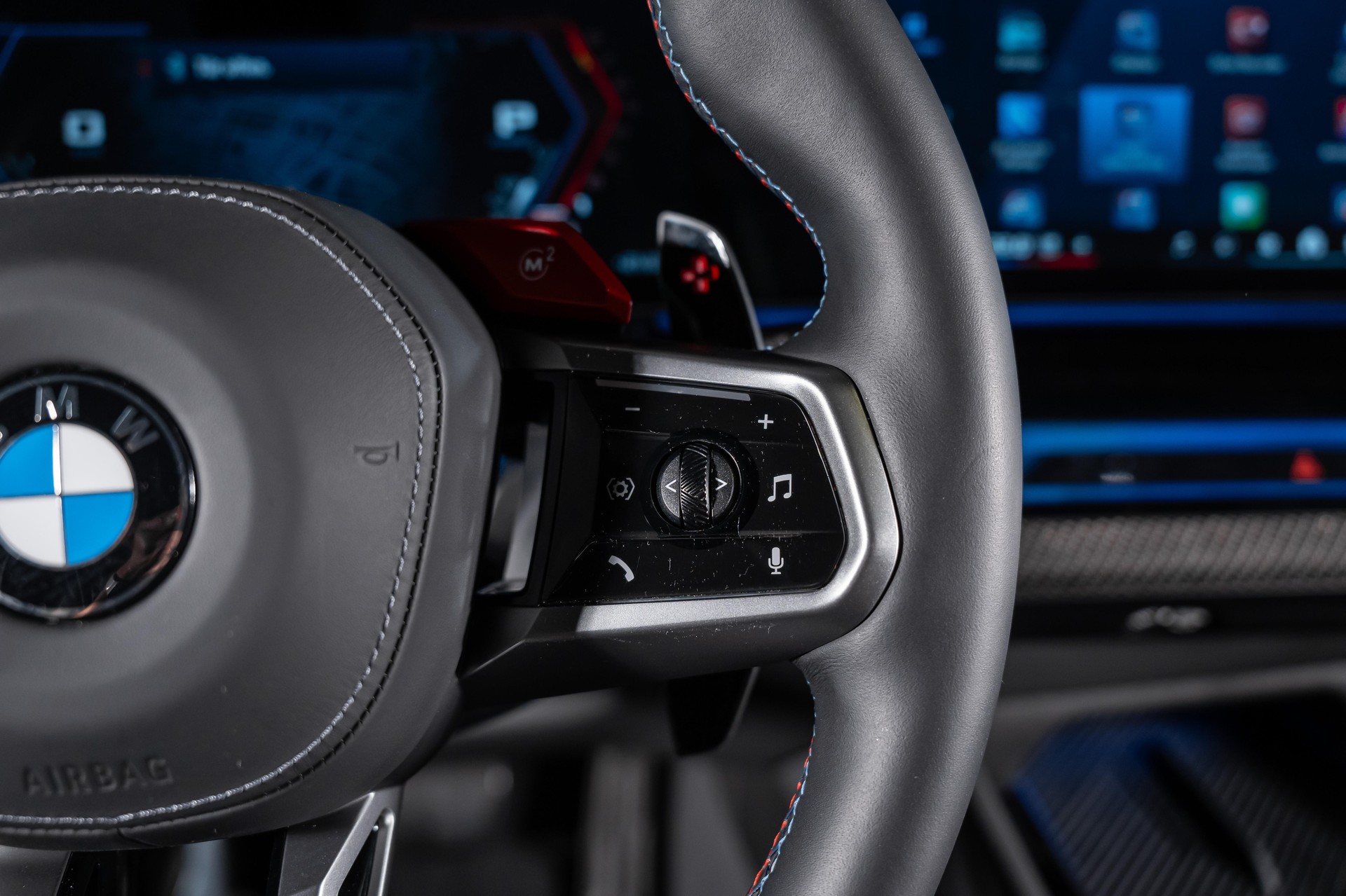 BMW M5 xDrive Touring-image-26
